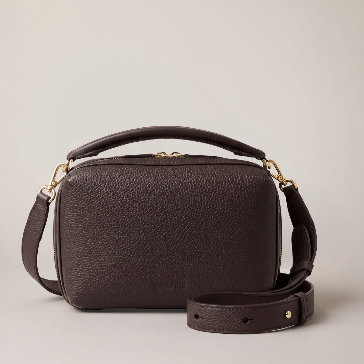 Leather crossbody bag| #color_Chocolate