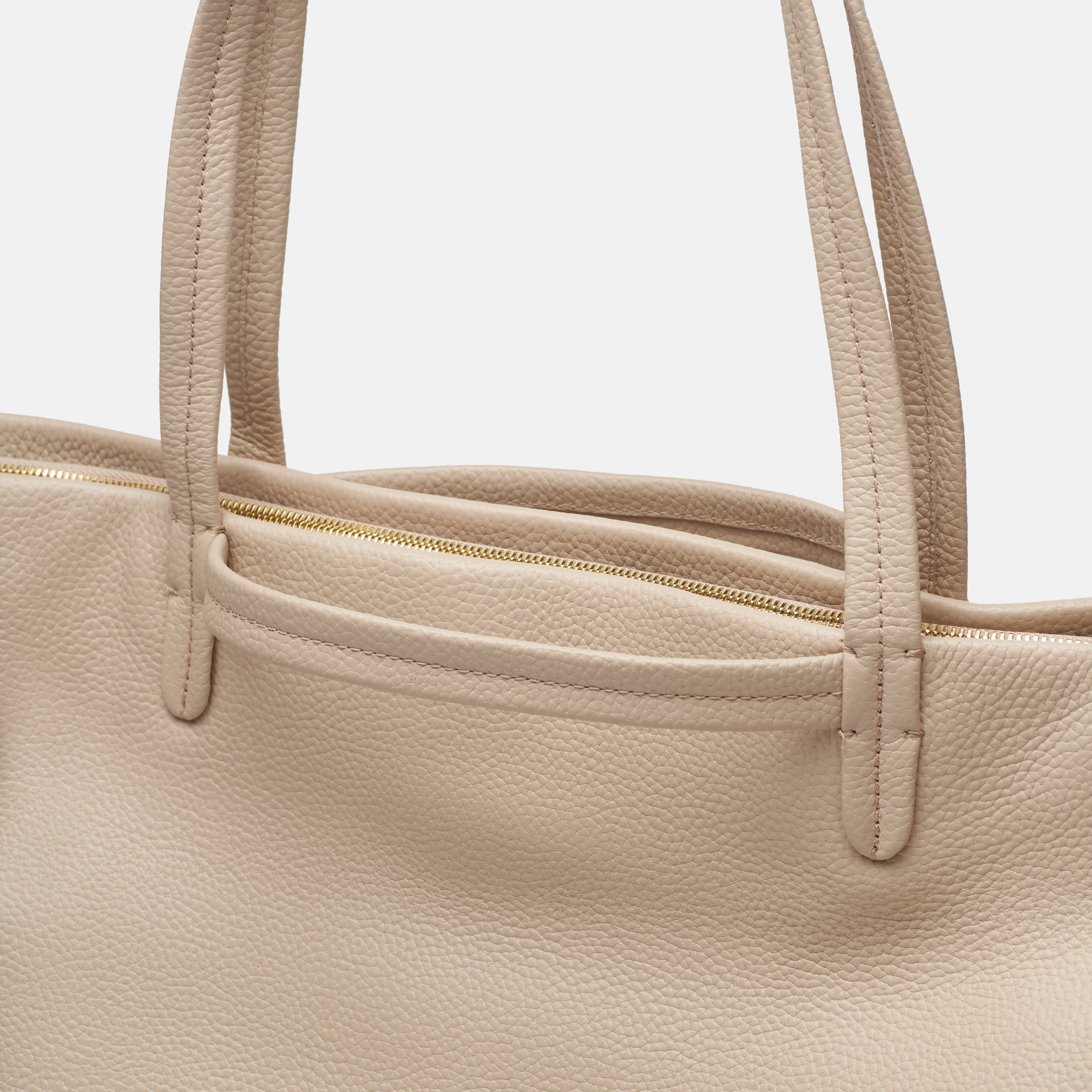 Leather travel tote bag| #color_Frappe