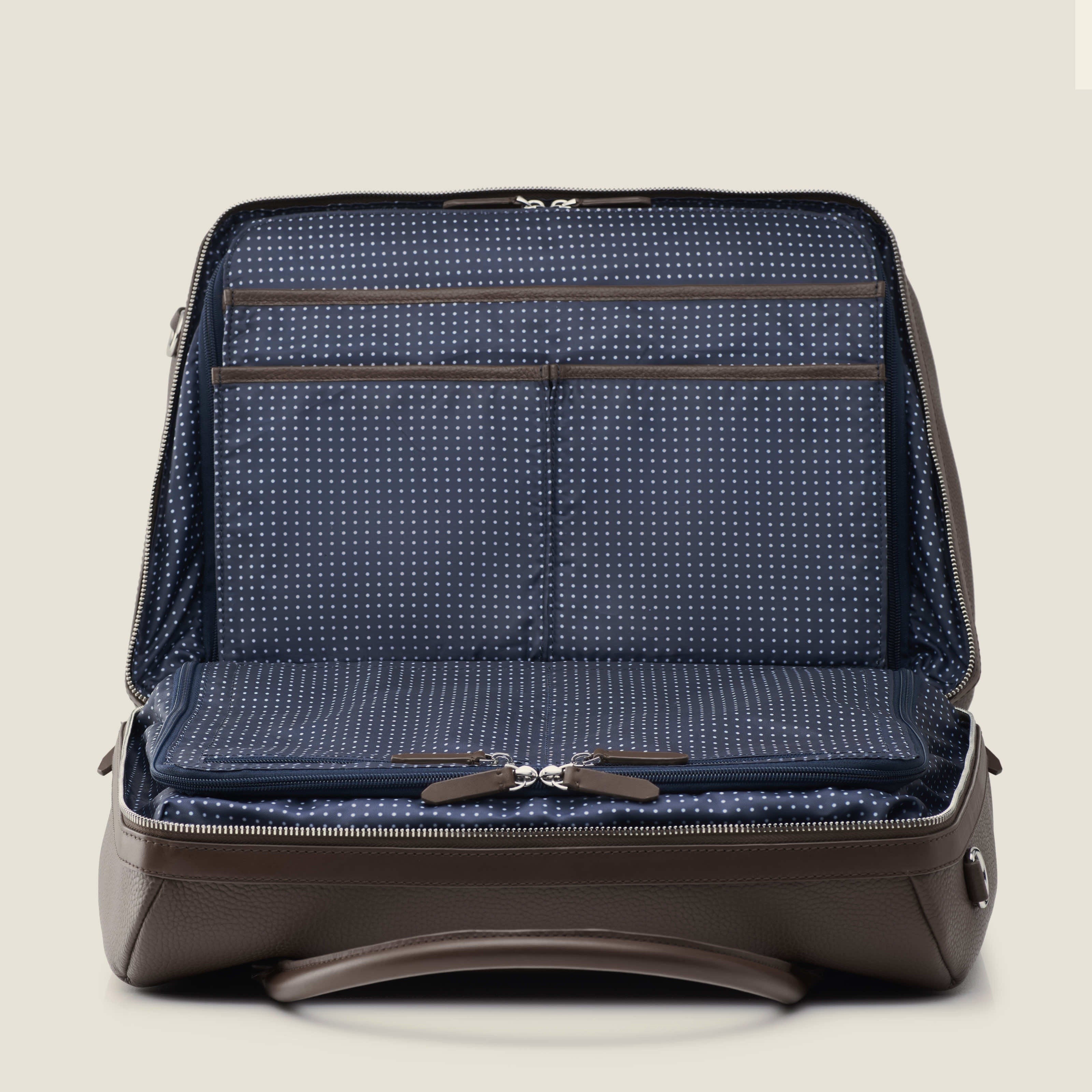Best duffle carry on bag | #Color_Chocolate