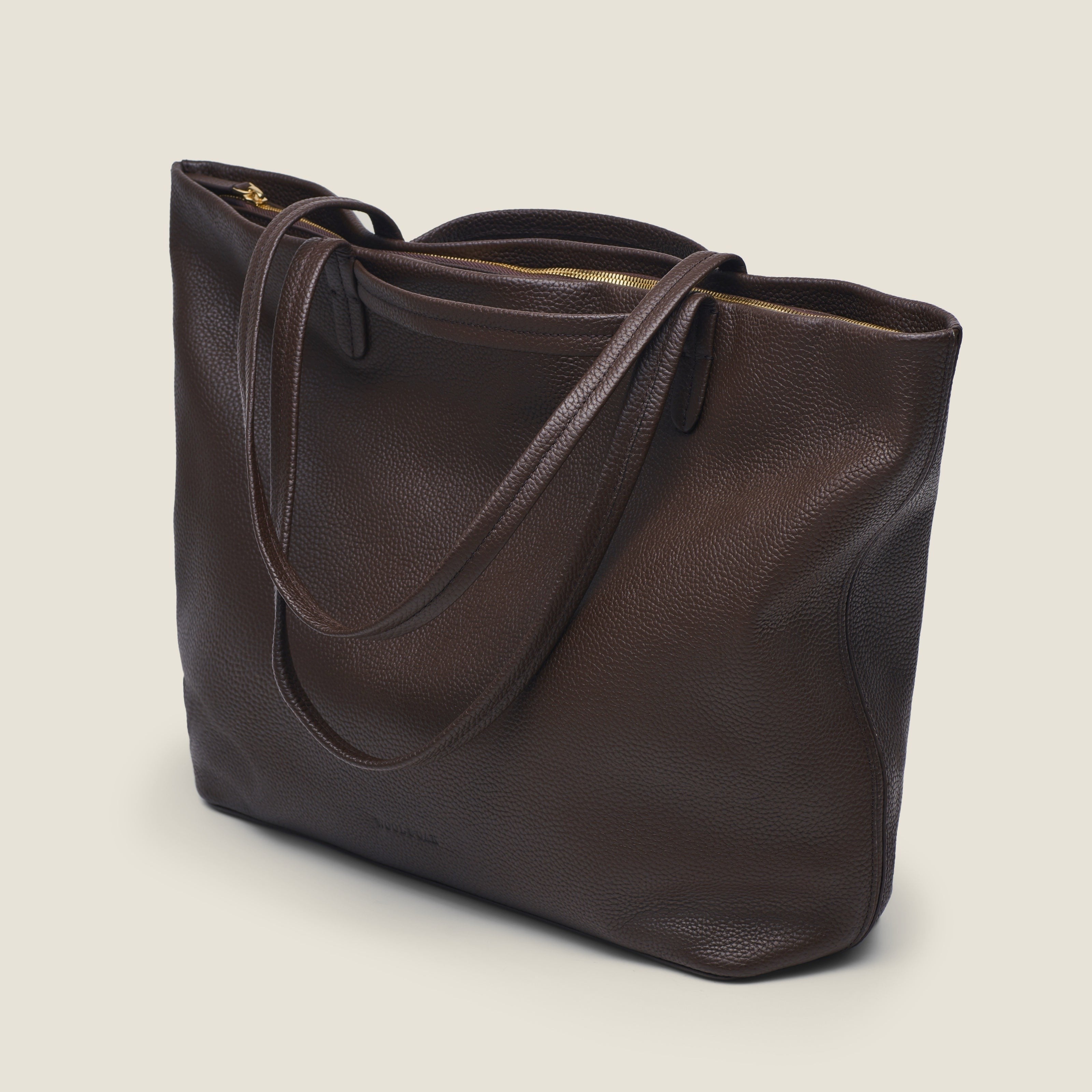 Leather travel tote bag| #color_Chocolate