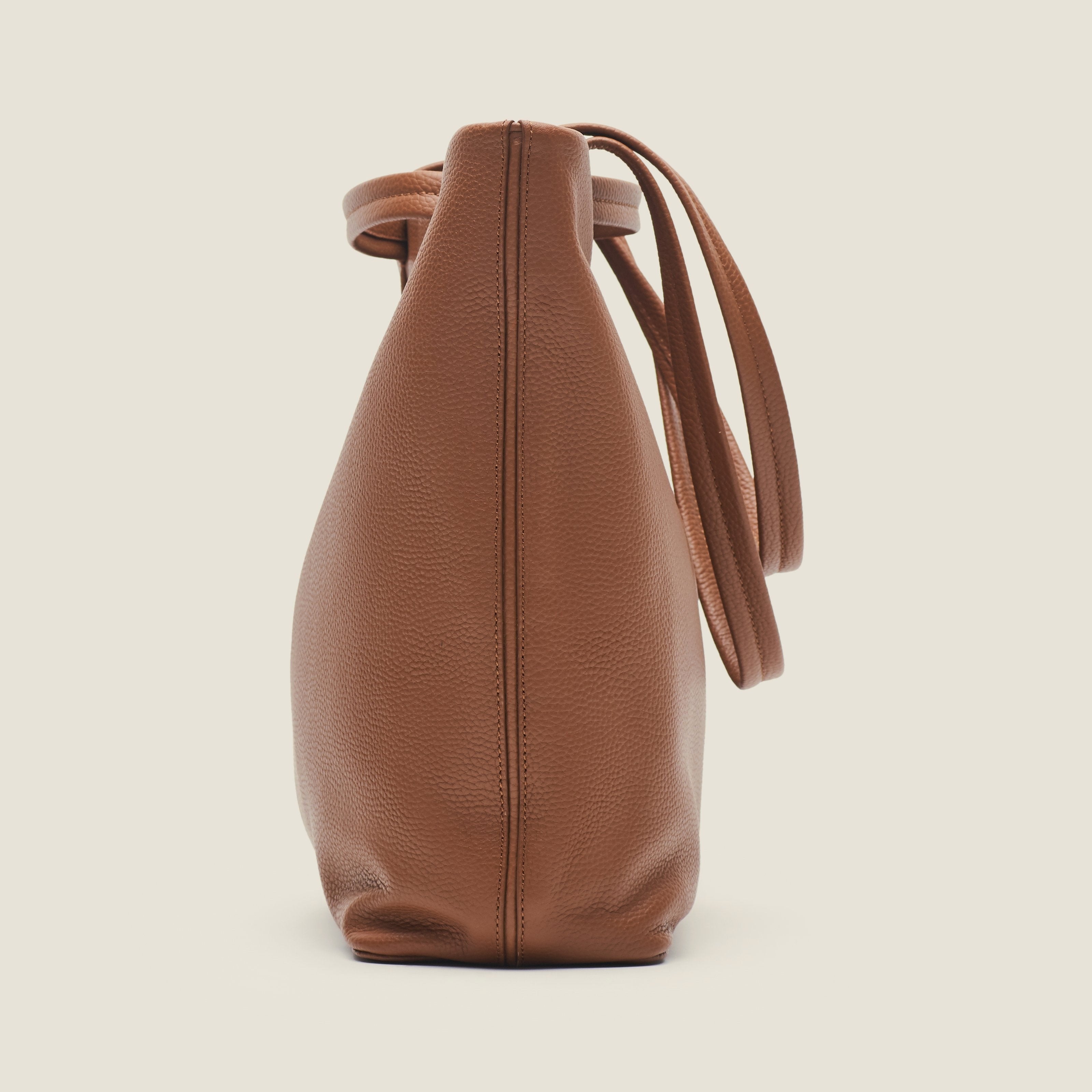 Leather travel tote bag| #color_Sand