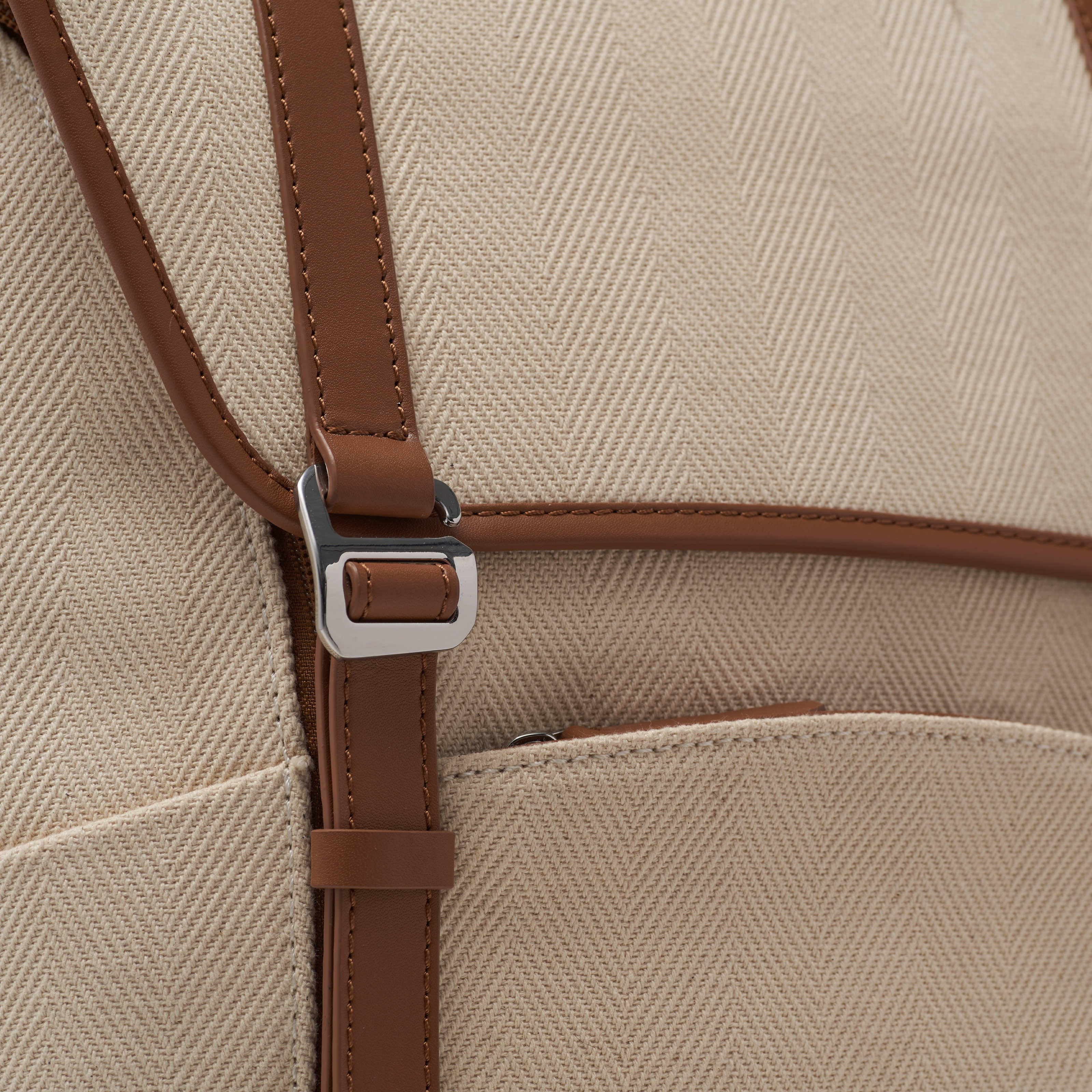 #color_Herringbone Sand