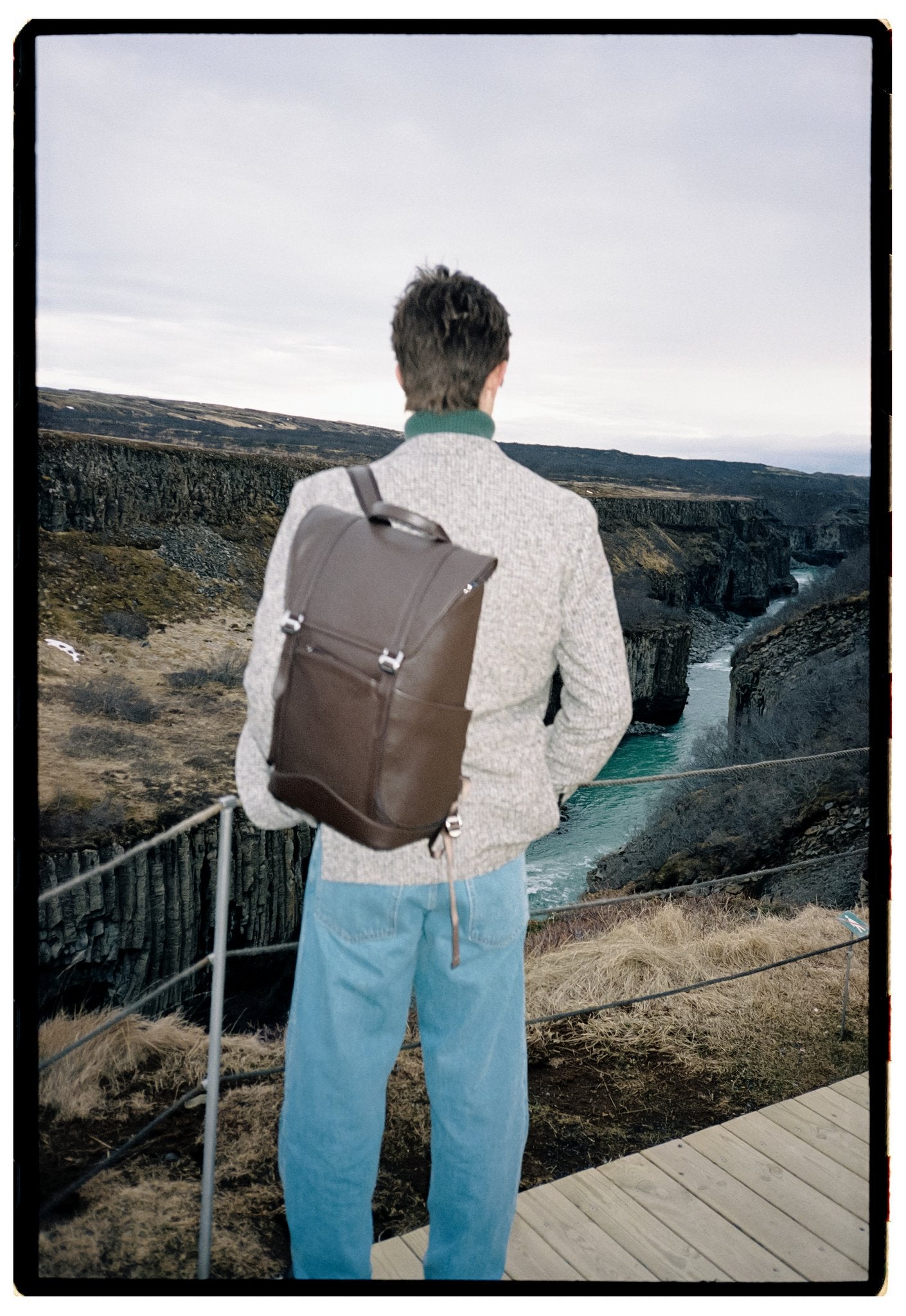 wings-backpack Chocolate lifestyle