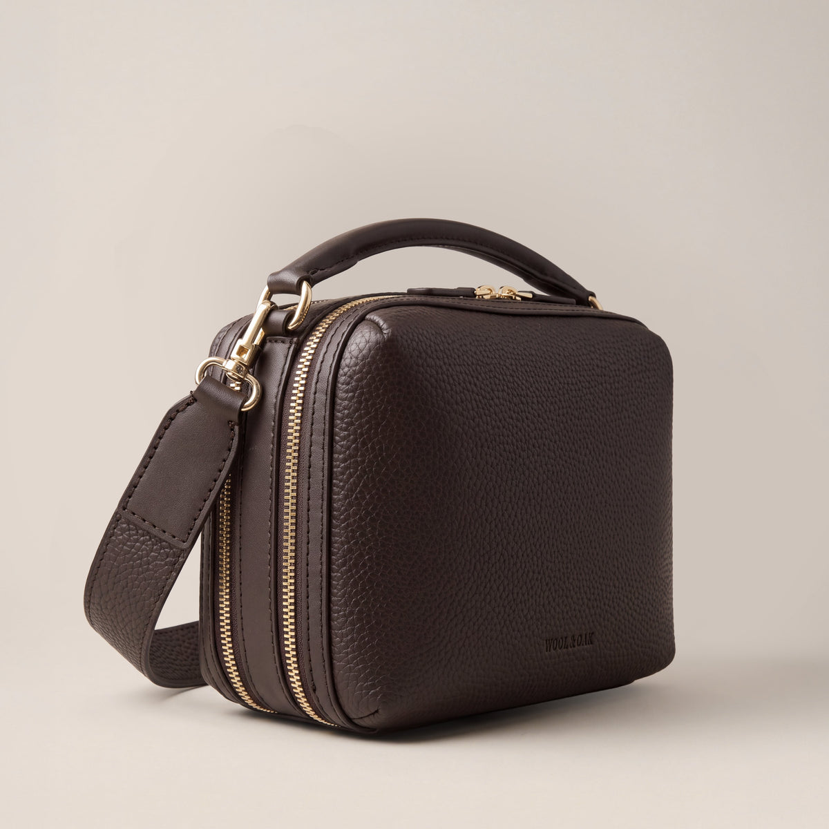 Leather crossbody bag| #color_Chocolate