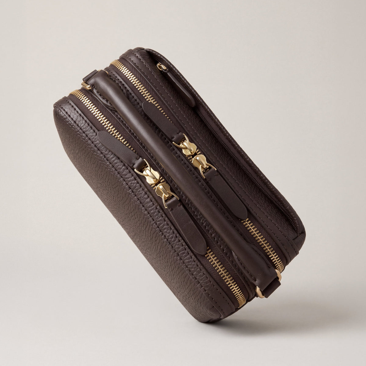 Leather crossbody bag| #color_Chocolate