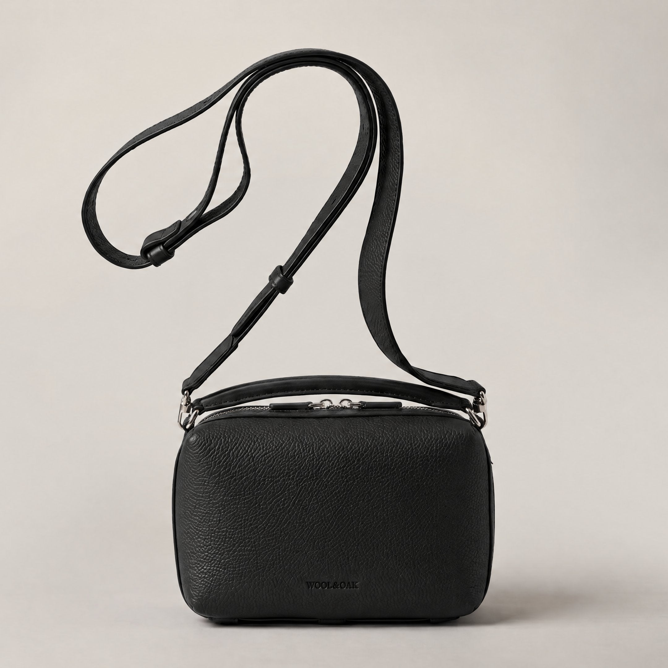 Leather crossbody bag| #color_Jet Black - Jet Black