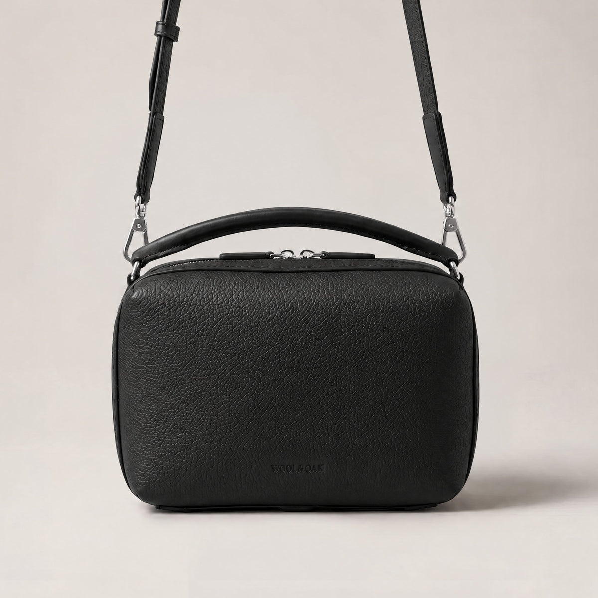 Leather crossbody bag| #color_Jet Black