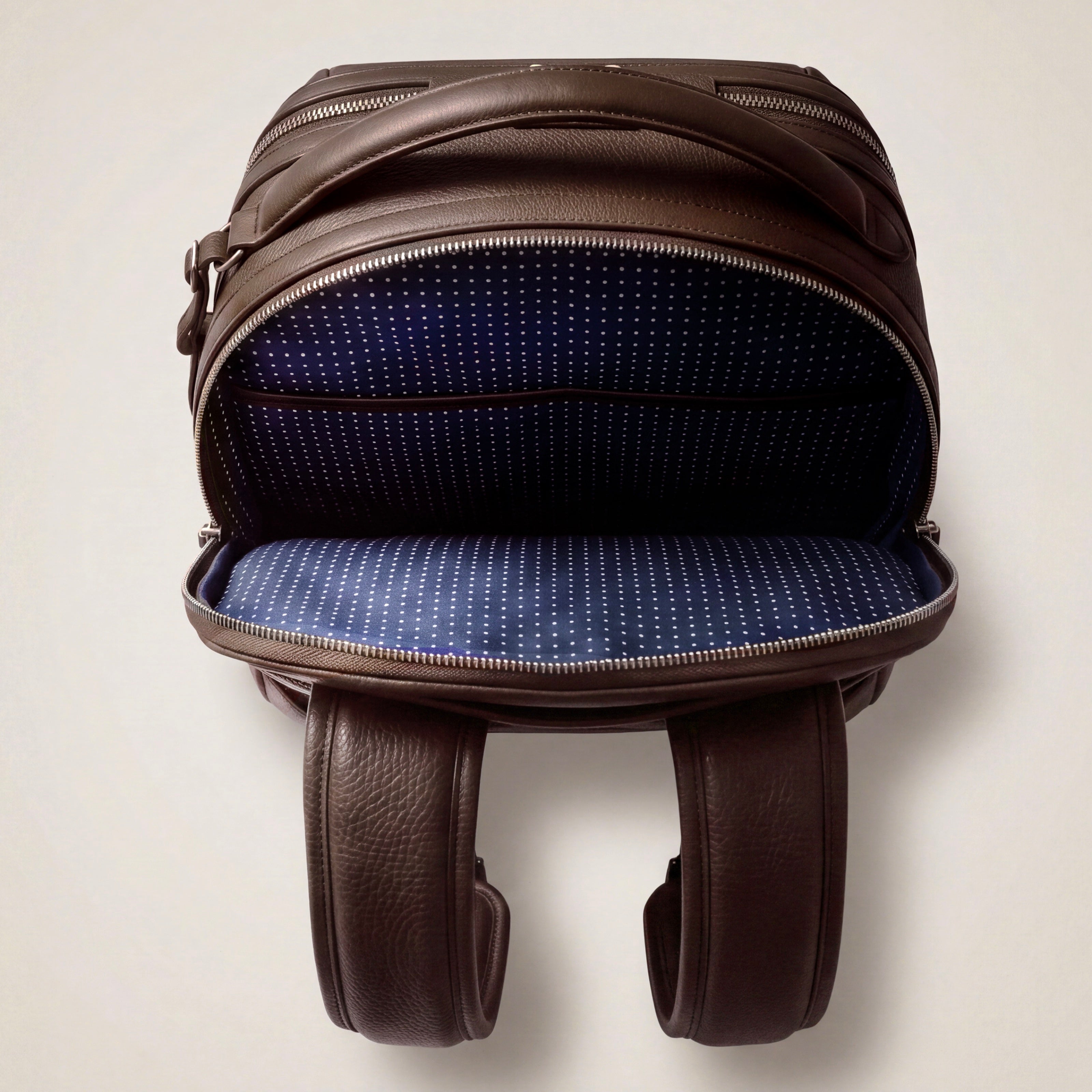 Leather travel backpack| #color_Chocolate