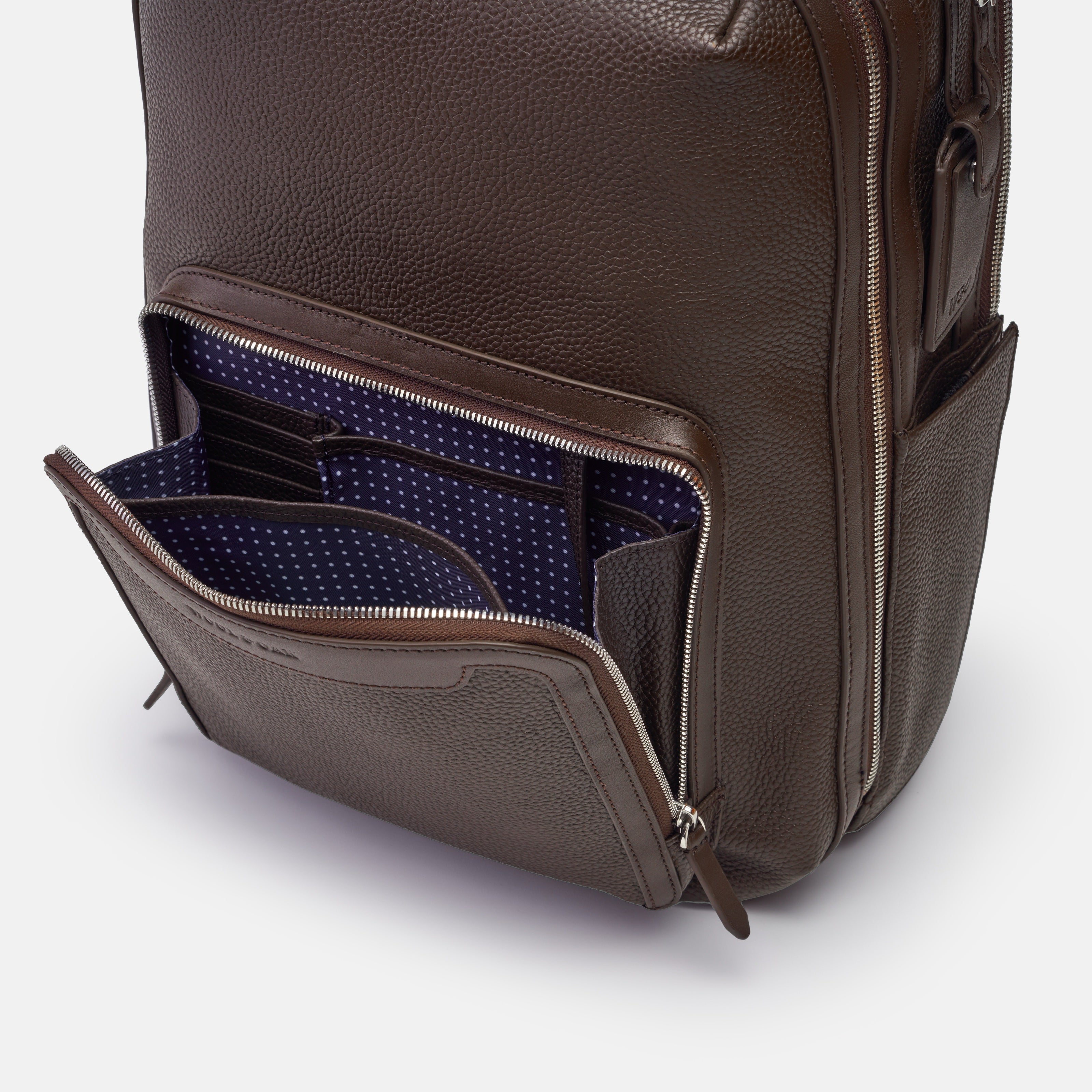 Leather travel backpack| #color_Chocolate