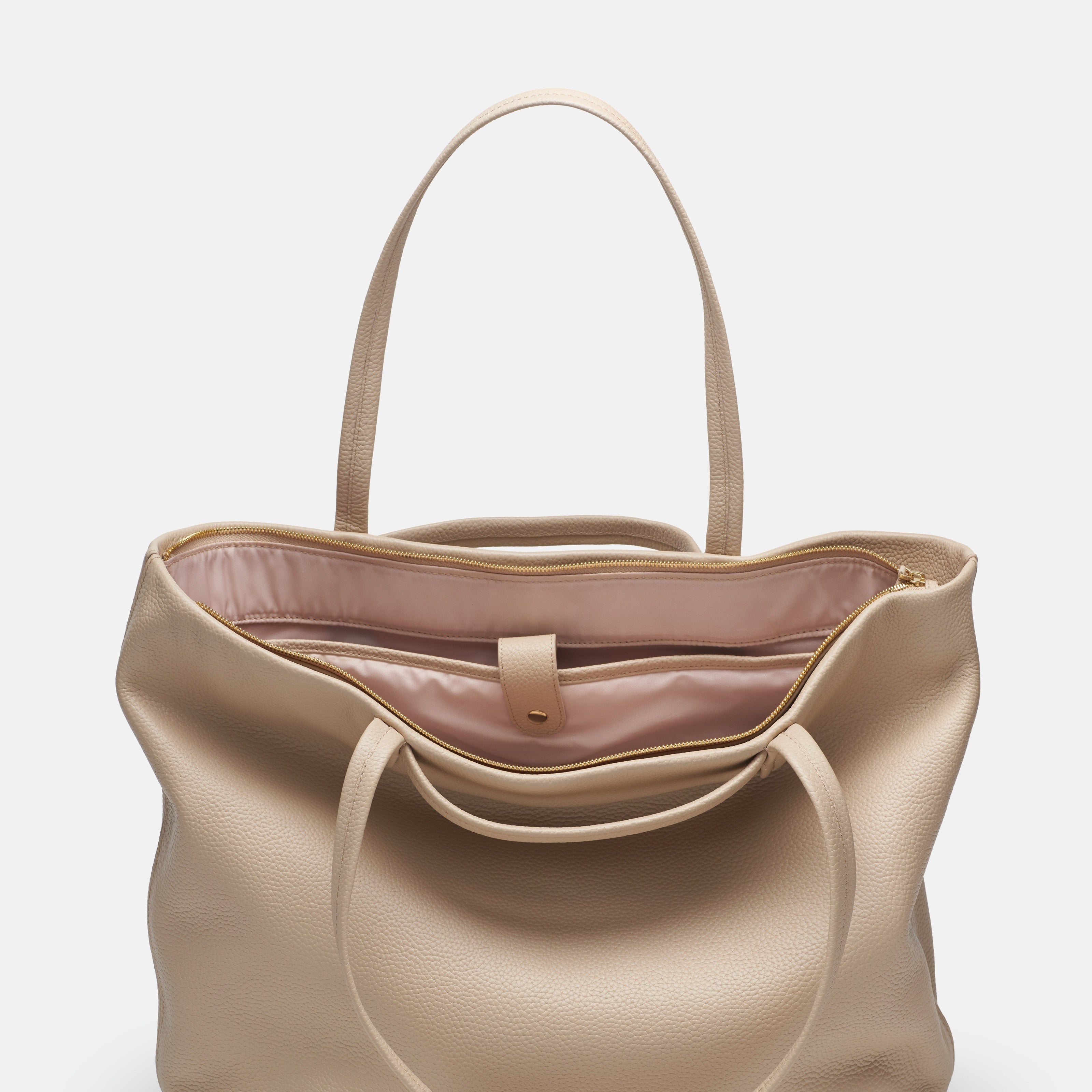Leather travel tote bag| #color_Frappe
