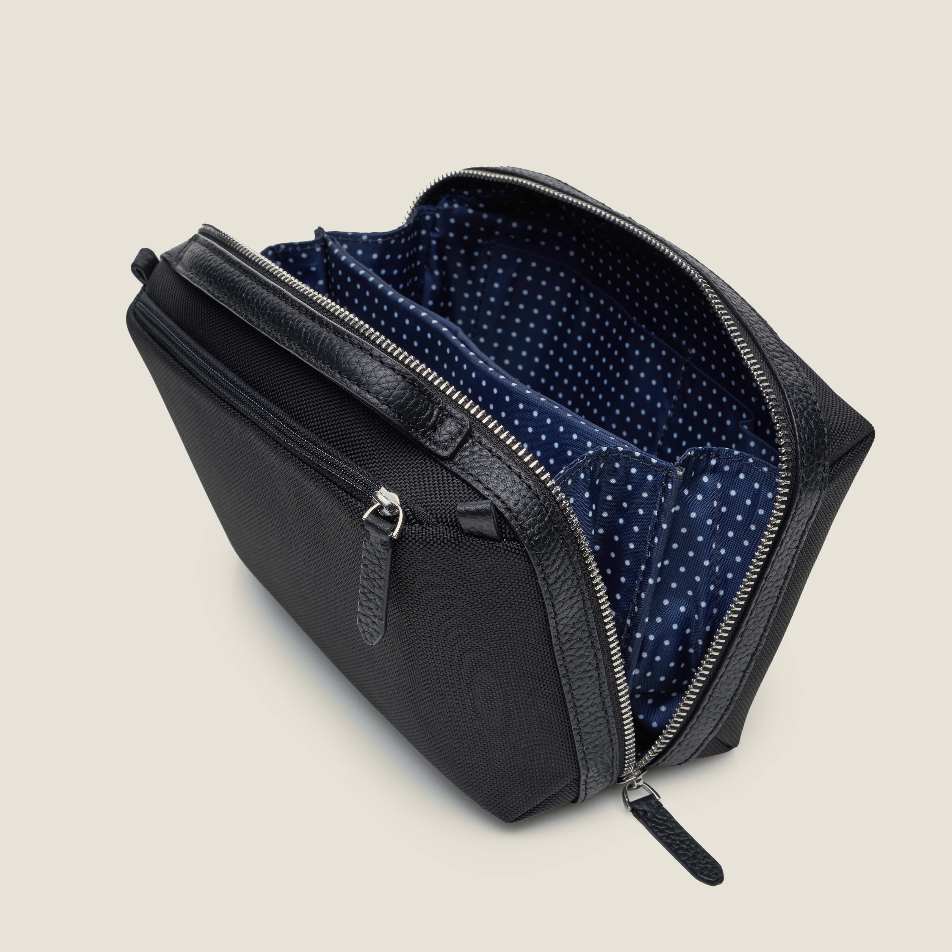 #color_Black Nylon