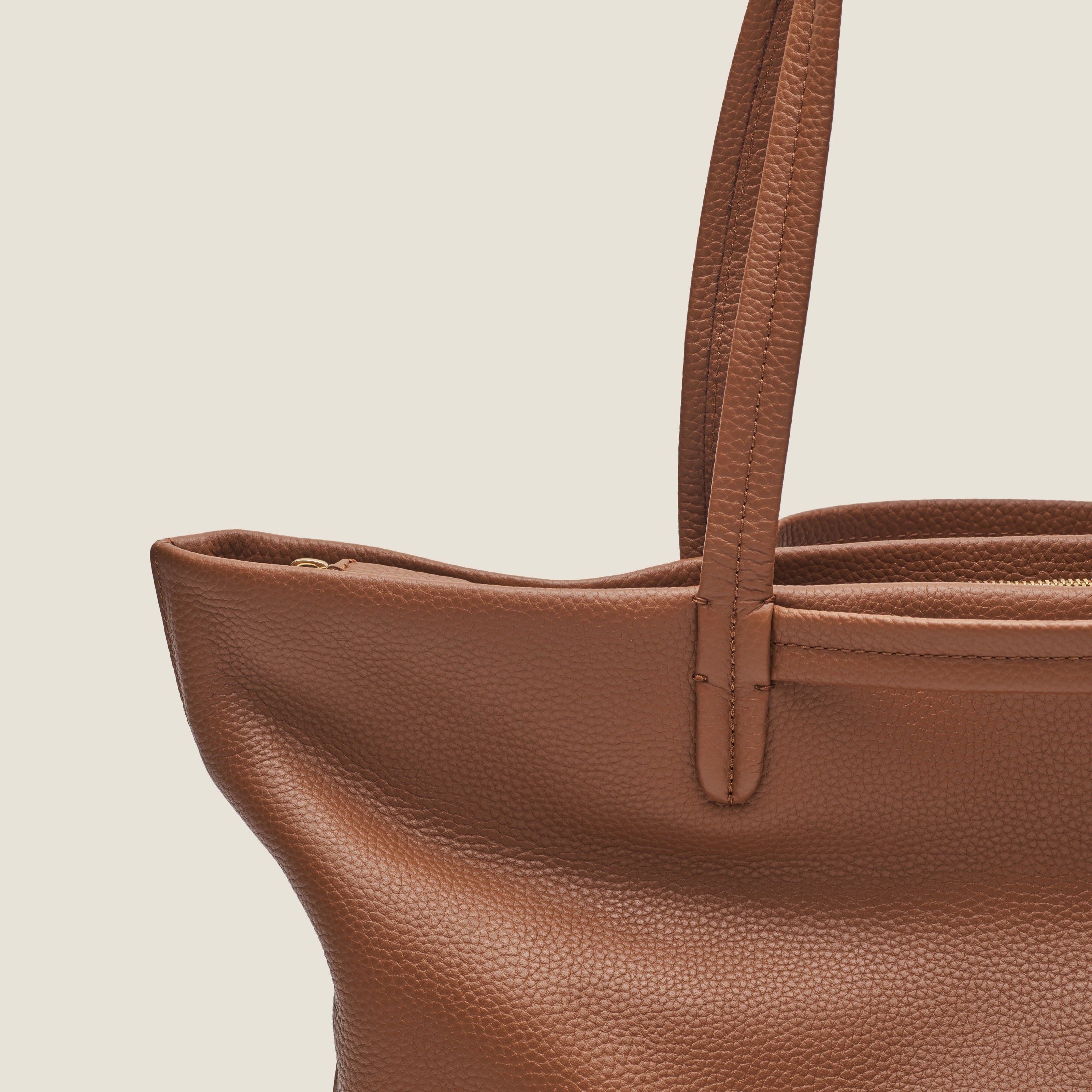 Leather travel tote bag| #color_Sand
